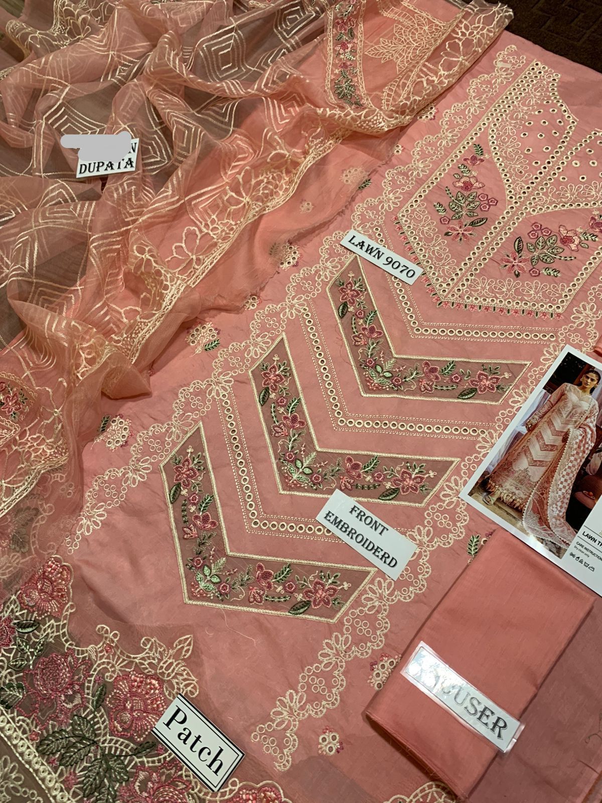 3 Piece - Embroidered Lawn Suit With Chiffon Emb Dupatta AL-802