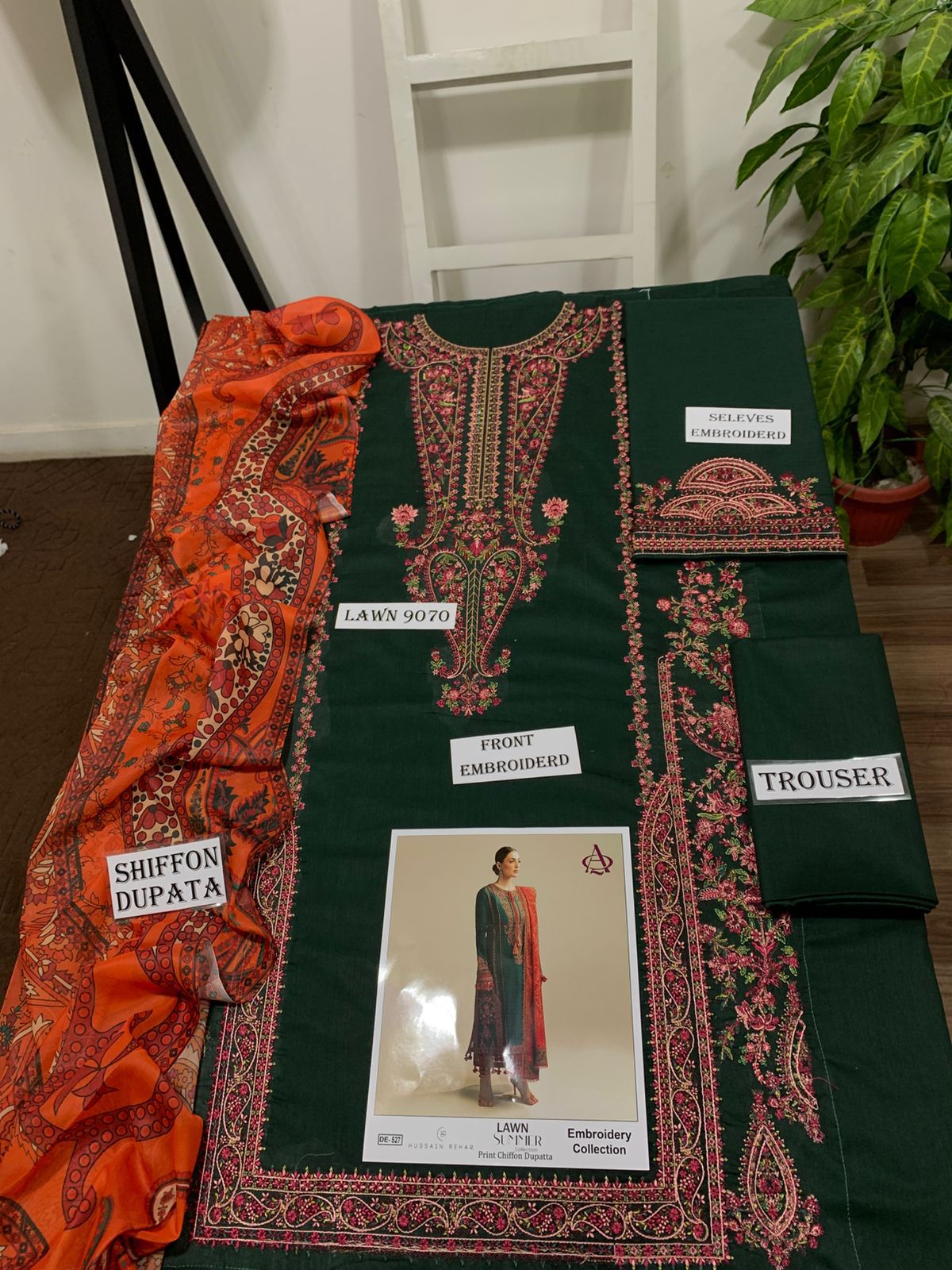 3 Piece - Embroidered Lawn Suit With Chiffon Emb Dupatta DE-527