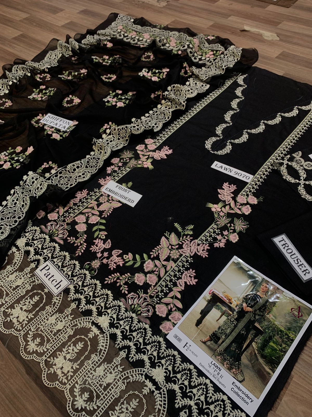 3 Piece - Embroidered Lawn Suit With Chiffon Emb Dupatta AL-811